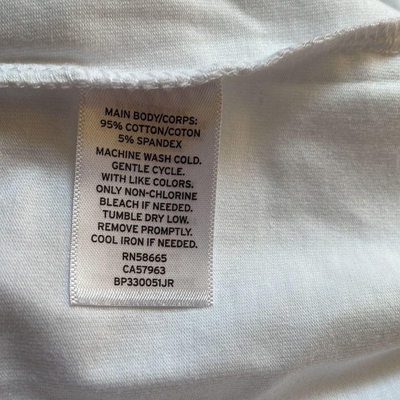 🌟5 for $25🌟 NWOT White Long Double Scoop Tank Top - Picture 6 of 6